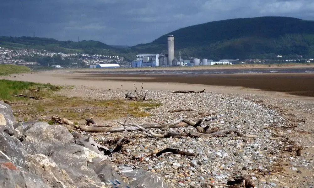 Crymlyn Beach