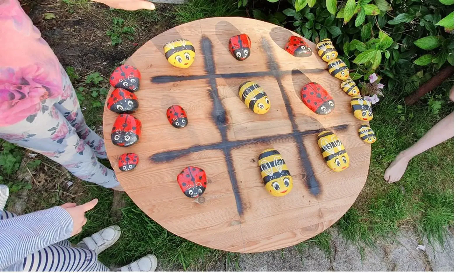 Ladybird and Bumblebee Kids Game in Garden