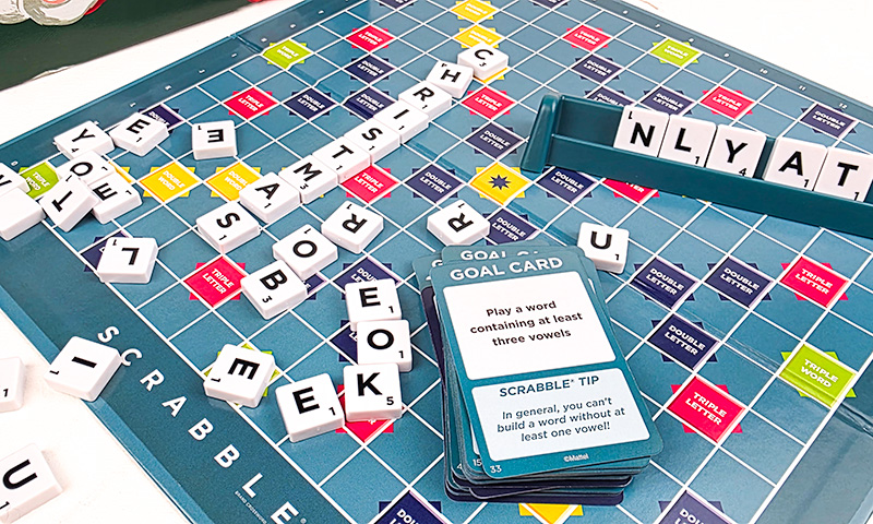 Scrabble Original 2 Game in 1 out of box
