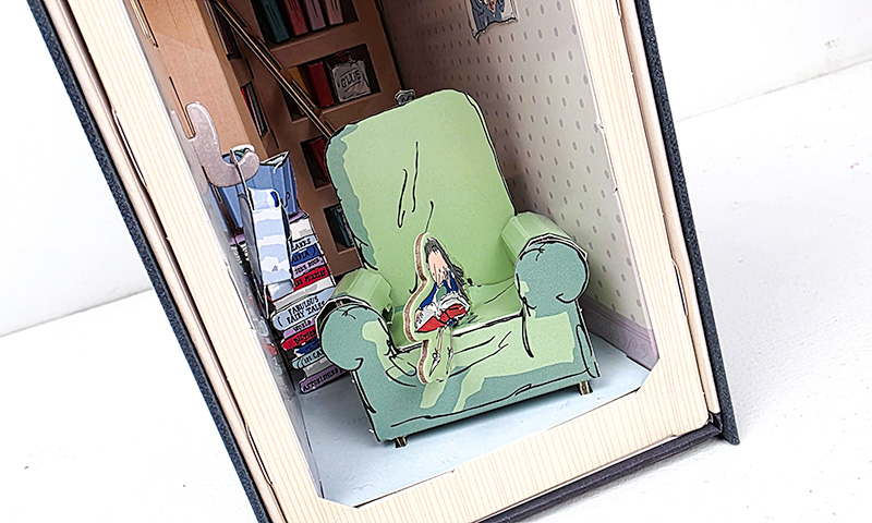 BYO Matilda Book Nook up close