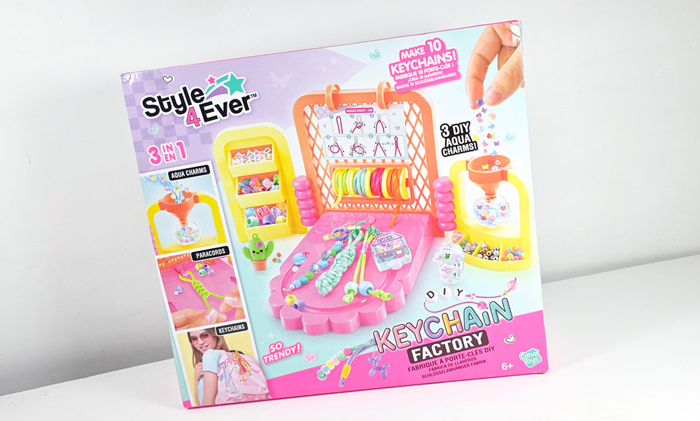 Style 4 Ever DIY Keychain Factory Set: The Good, The Bad, and The Glitter
