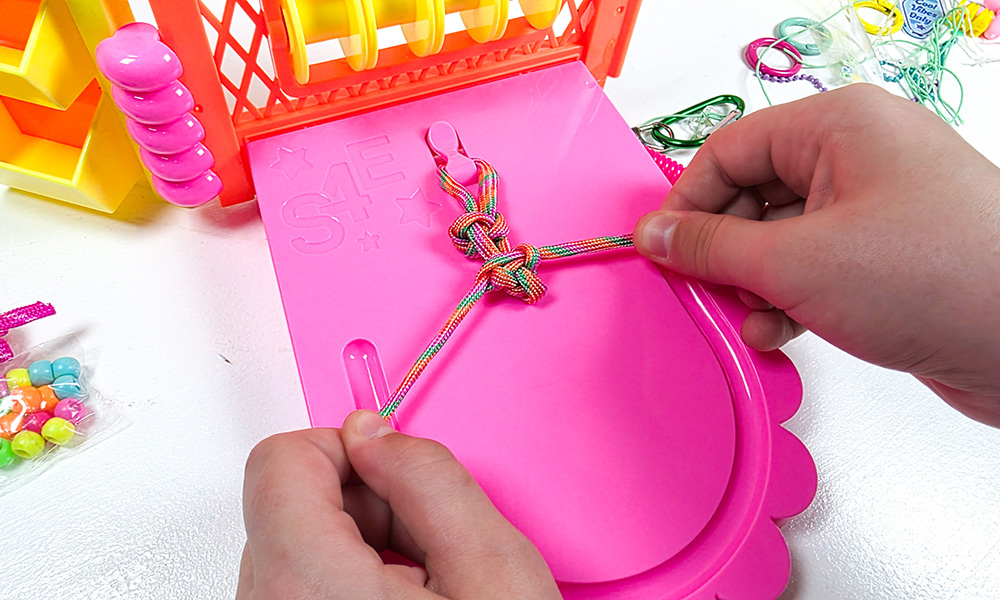 Style 4 Ever DIY Keychain Factory Set: The Good, The Bad, and The Glitter