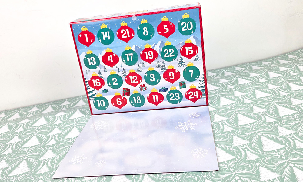 Bity Pop Stitch Advent Calendar scene