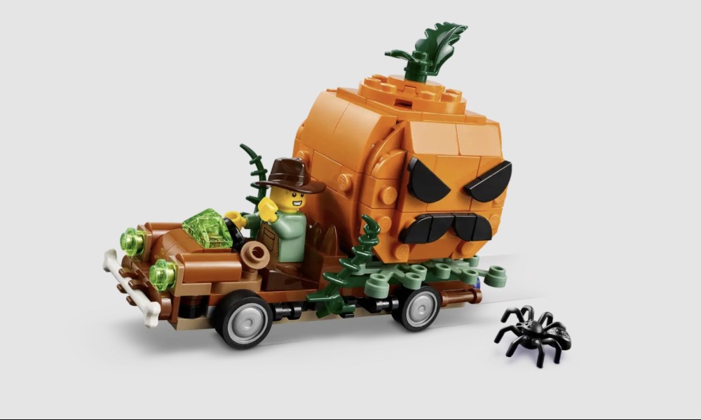 COMPETITION Free Entry Competition LEGO Jack O Lantern Fully built