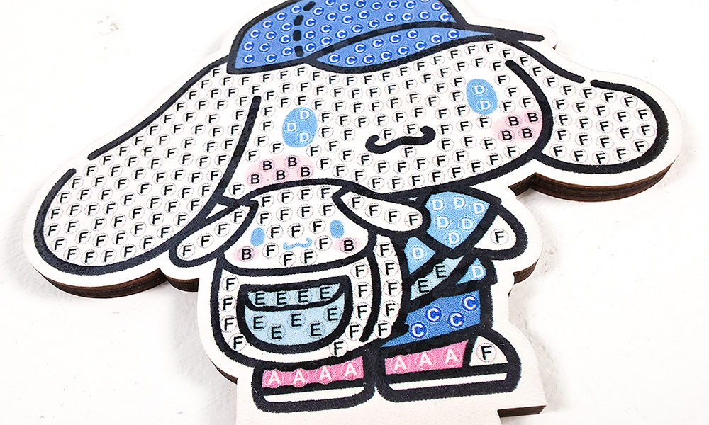 Cinnamoroll Crystal Art Buddies up close