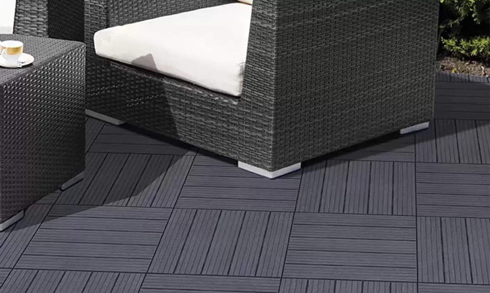 Garden Composite Interlocking Decking Tiles