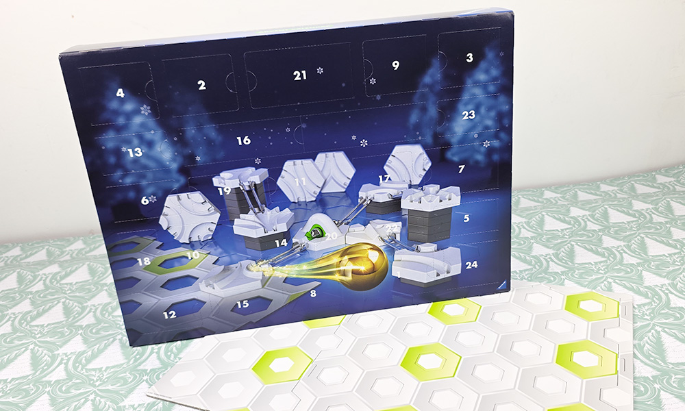 GraviTrax Advent Calendar open