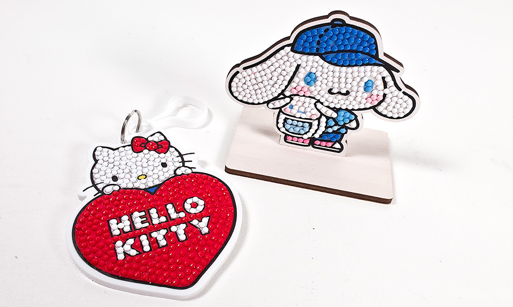 Hello Kitty Crystal Art Review for Kids Who Are Obsessed With Bag Charms and Cinnamoroll