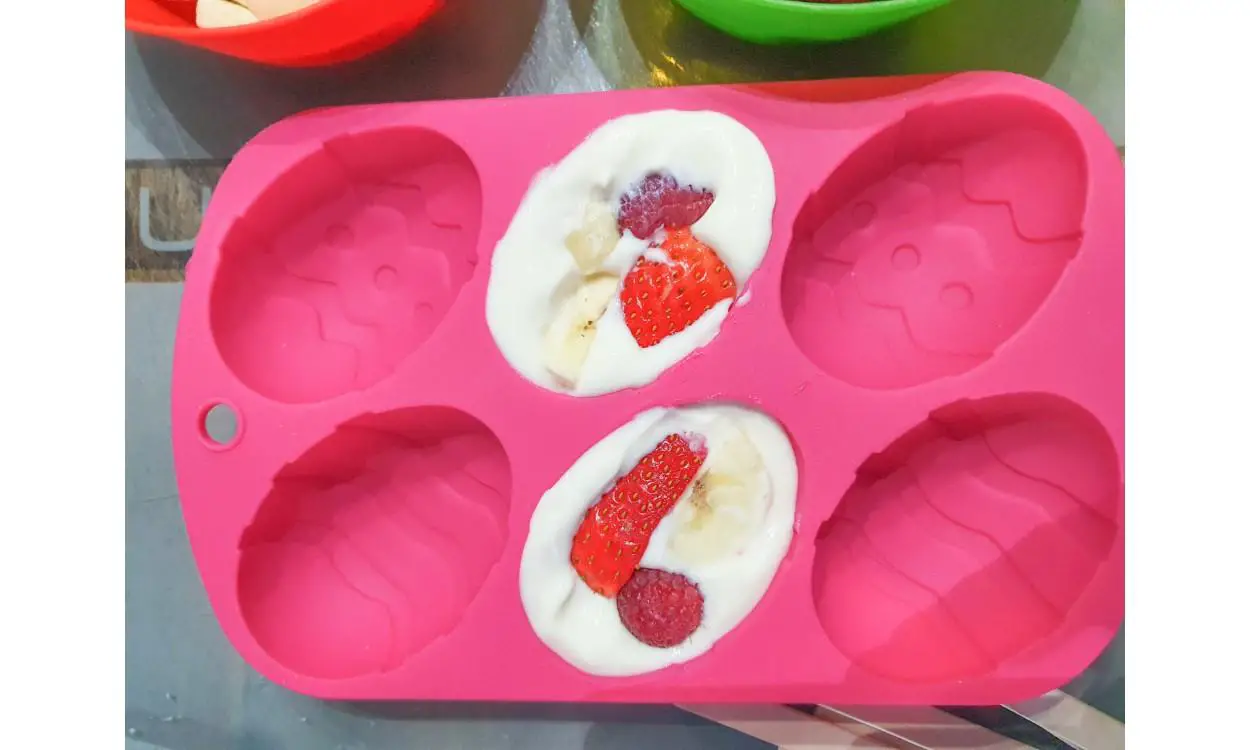 LATEST NEWS Easter Egg Frozen Yoghurt Lollies Recipe Step 2