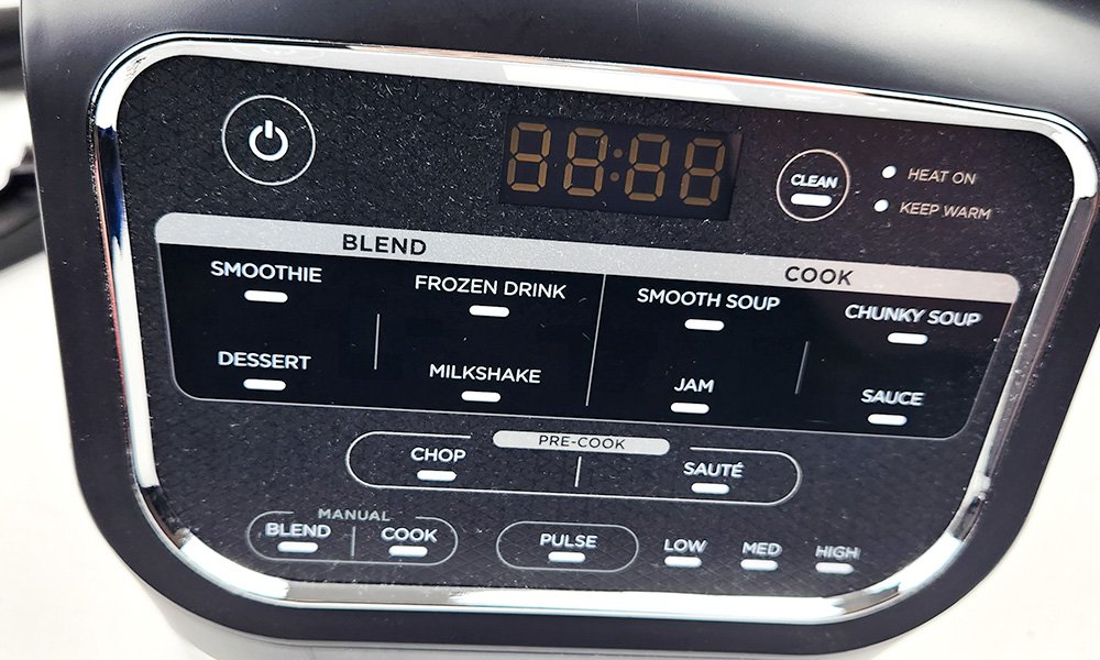 Ninja Foodi Blender & Soup Maker up close