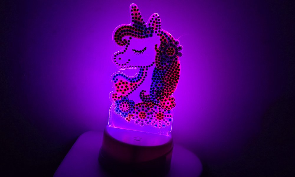 Pink light diamond art lamp
