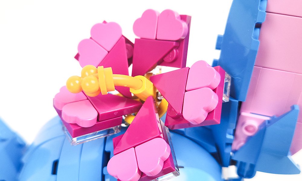 Stitch Lego Flower by ear
