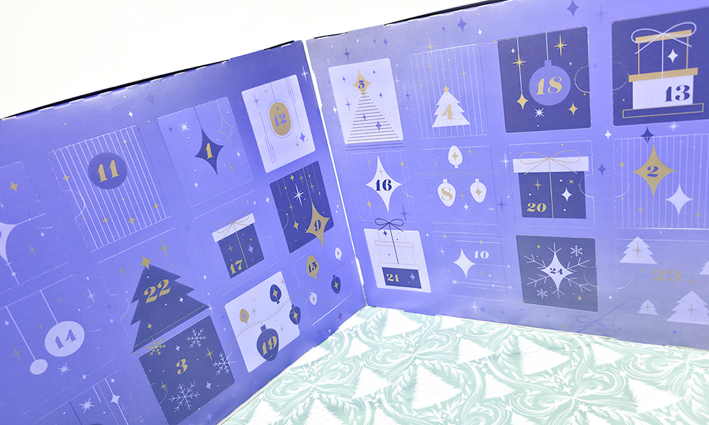 Twinning tea bag advent calendar box open in half