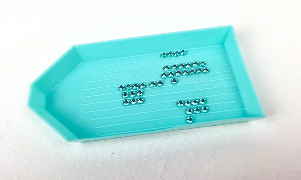 gems in tray